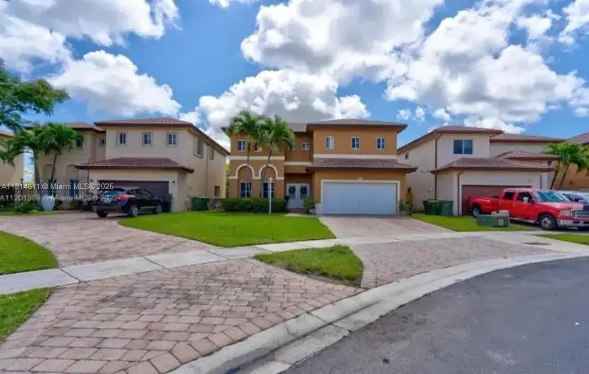 2967 NE 42nd Ave, Homestead FL 33033 photo 2