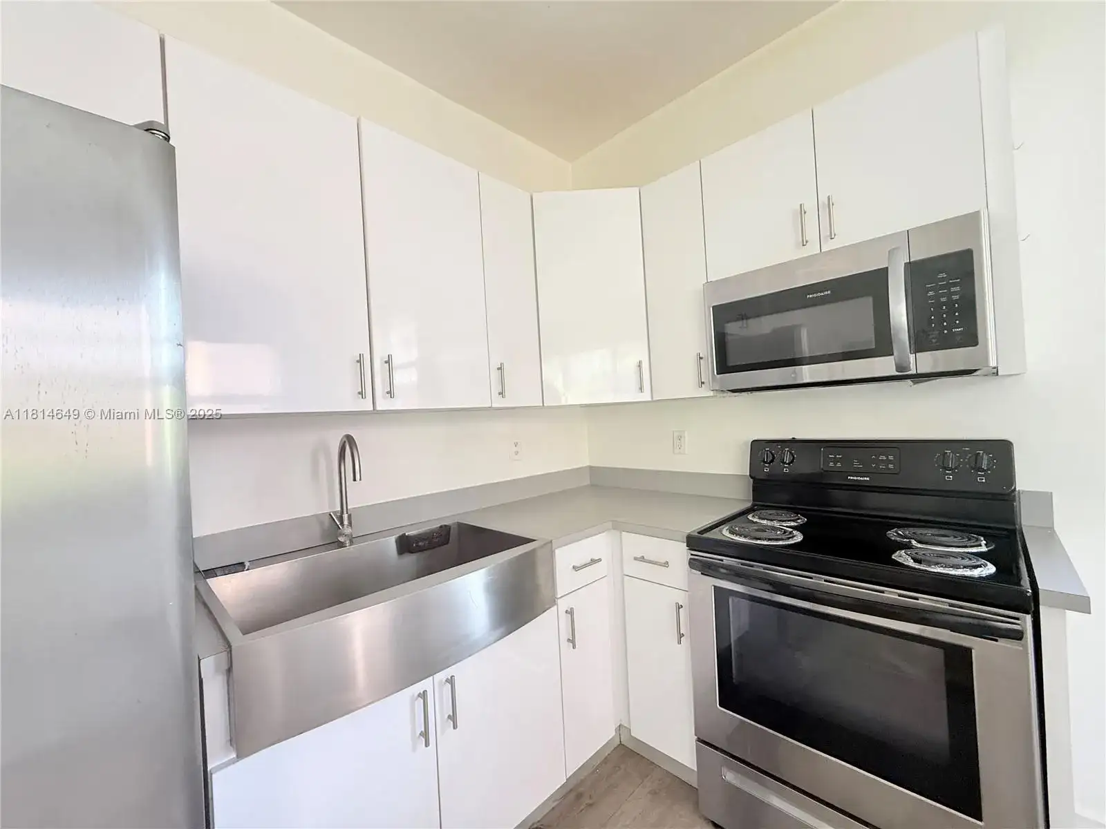 402 NW 12th Ave # 209, Miami FL 33128 photo 3