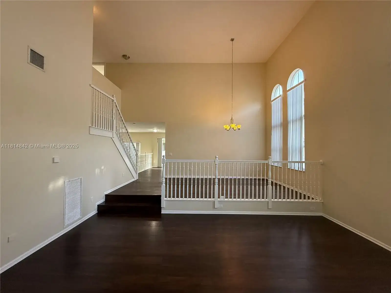 15875 SW 52nd St, Miramar FL 33027 photo 4