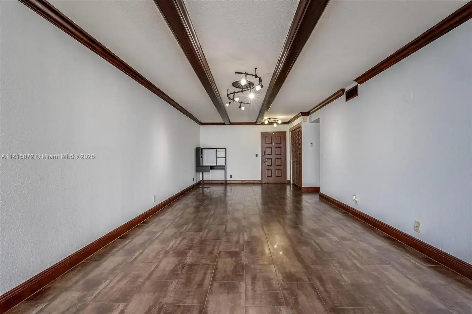 106 Lake Emerald Dr # 210, Oakland Park FL 33309 photo 3