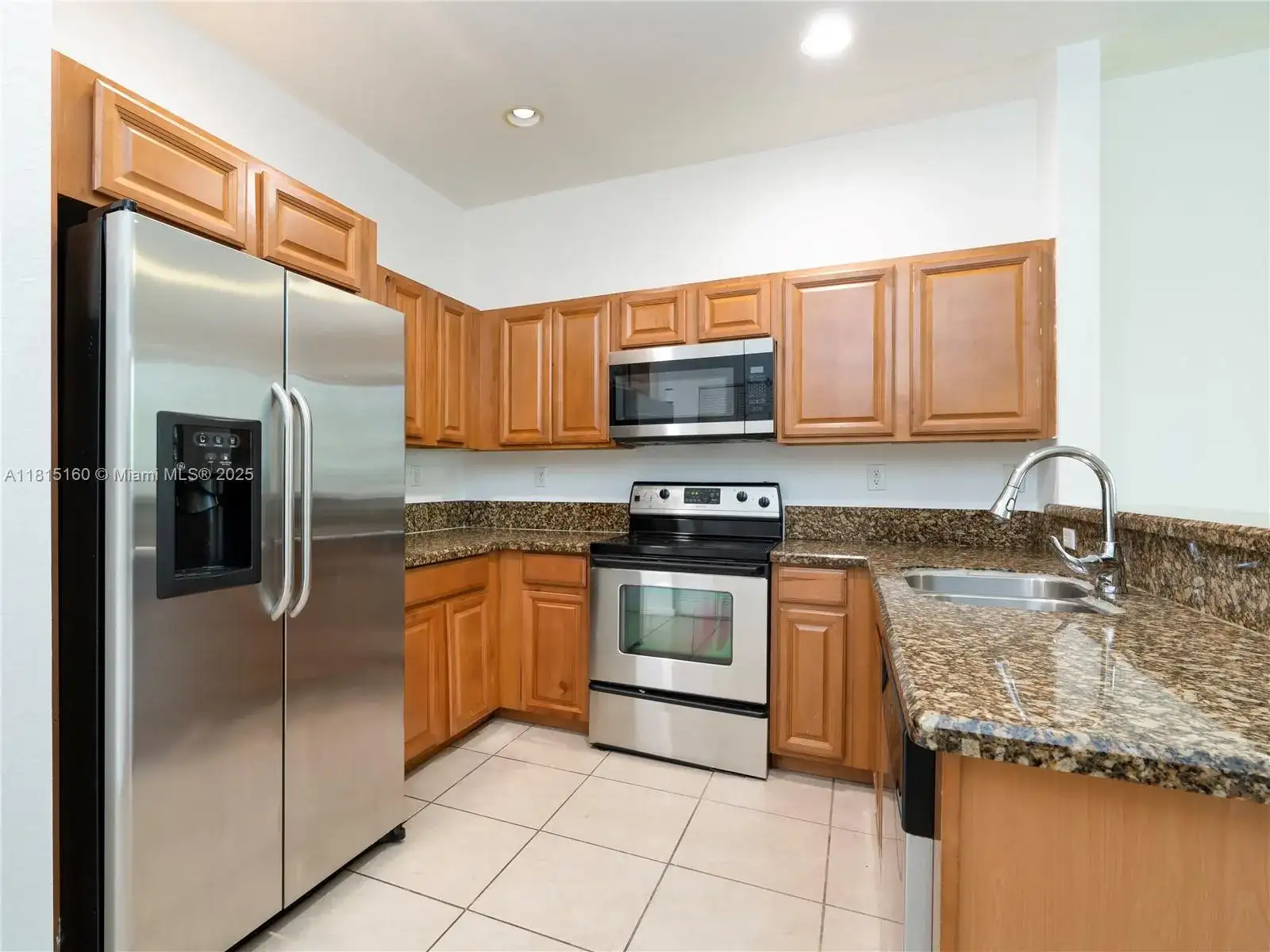 21217 NW 14th Pl # 22, Miami Gardens FL 33169 photo 5