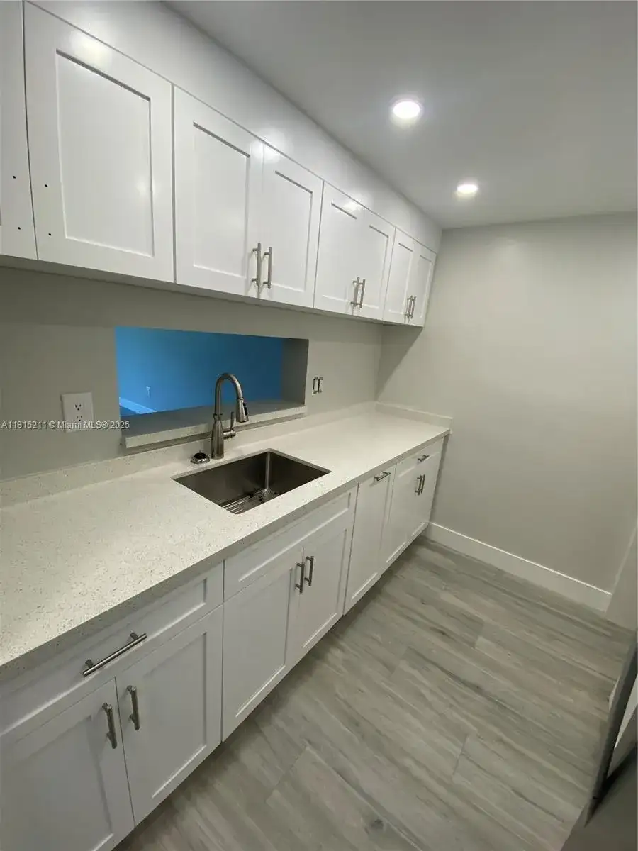 9455 W Flagler St # C201, Miami FL 33174 photo 2