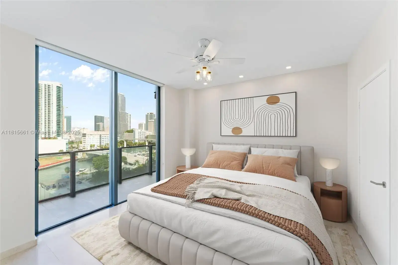 88 SW 7th St # 712, Miami FL 33130 photo 4