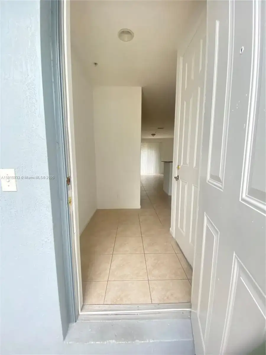 1446 NW 34th Way # 1446, Lauderhill FL 33311 photo 3