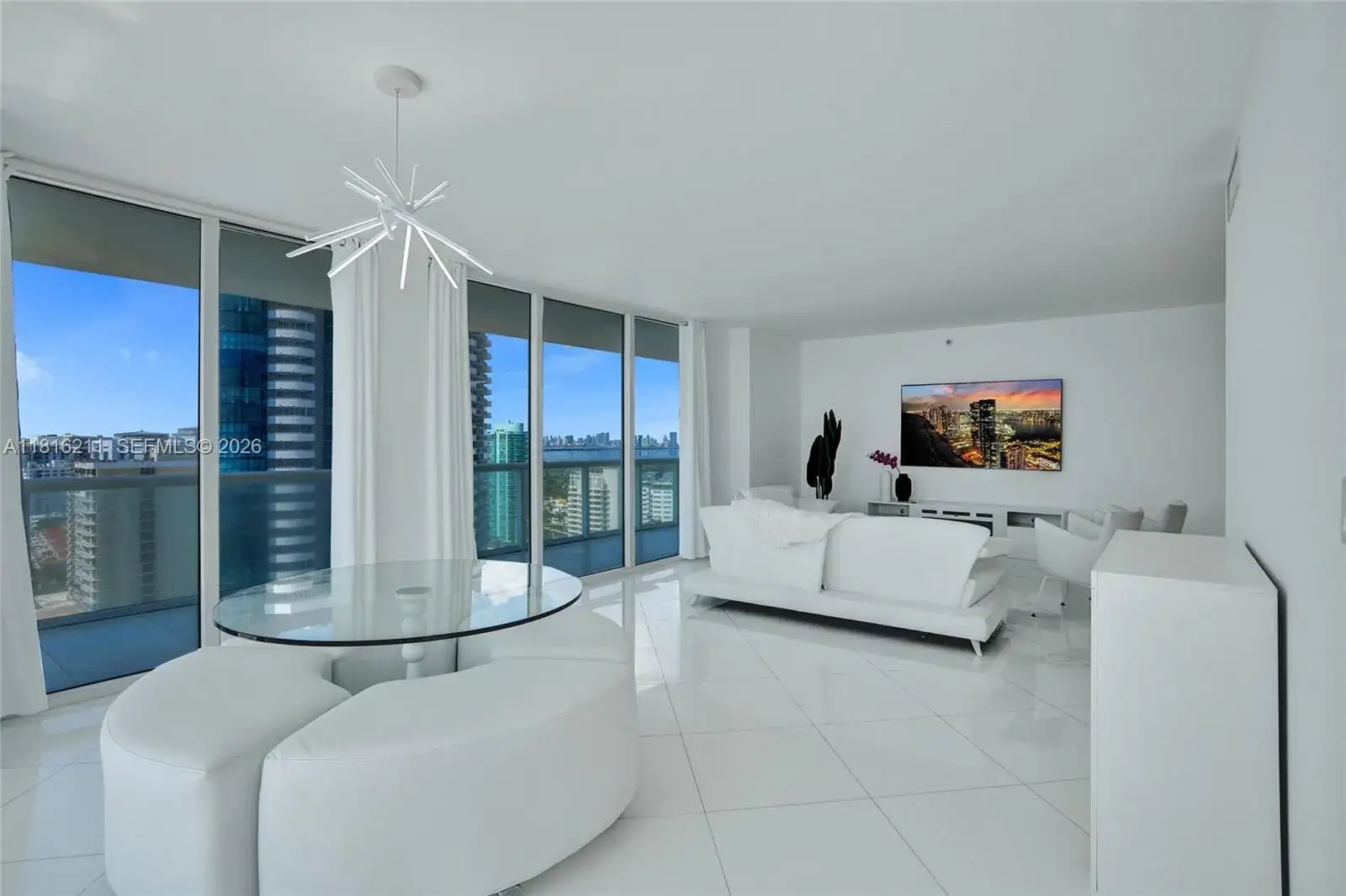 6365 Collins Ave # 2403, Miami Beach FL 33141 photo 4