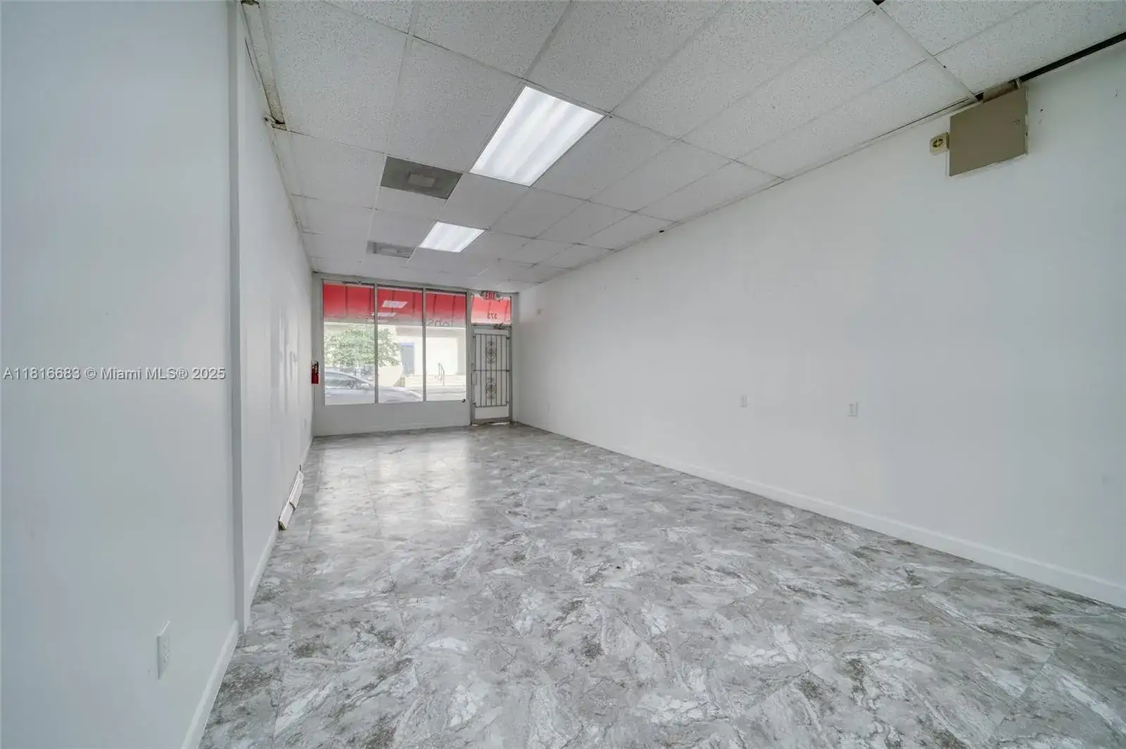 363 E 1st Ave, Miami FL 33010 photo 2