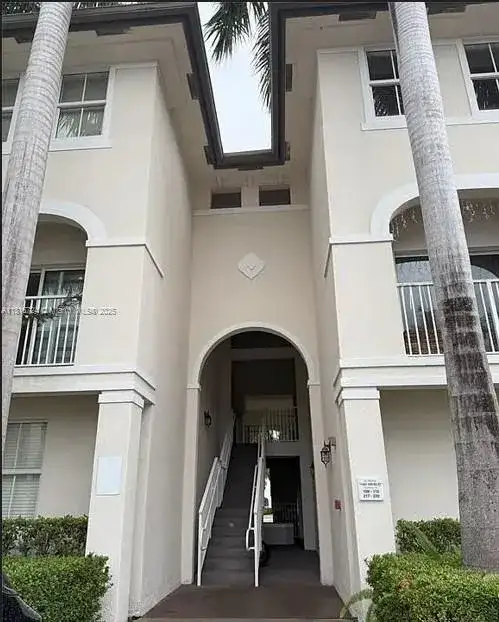 11603 NW 89th St # 214, Doral FL 33178 photo 5