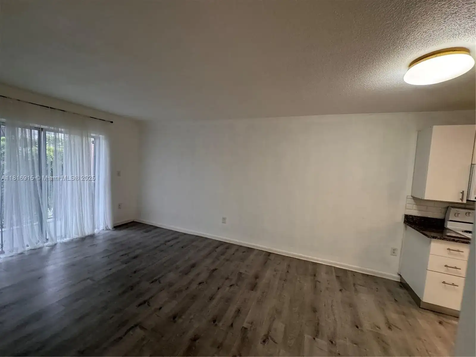 677 SW 9th Ave # 303, Miami FL 33130 photo 5