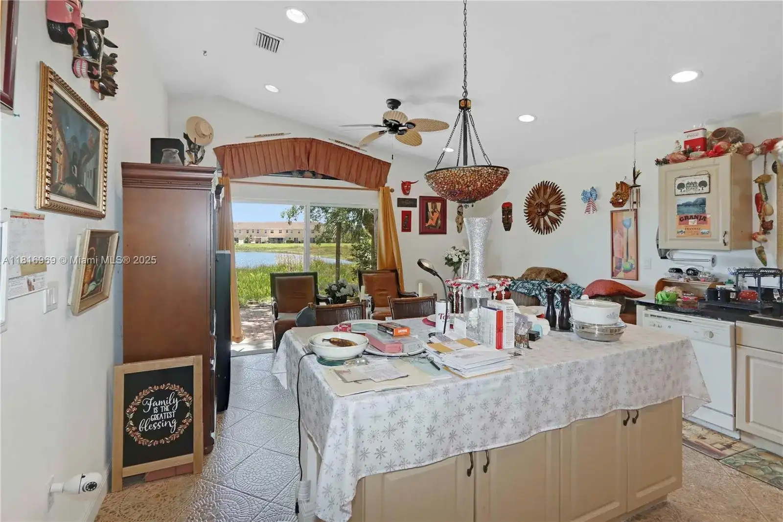1585 SE 20th Rd, Homestead FL 33035 photo 3