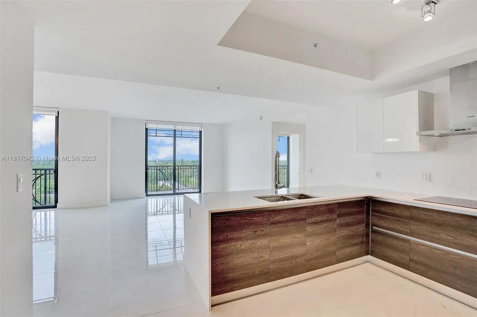 301 Altara Ave # 835, Coral Gables FL 33146 photo 3
