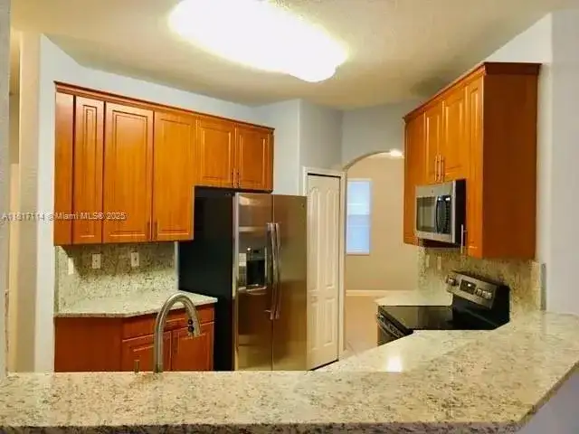 11388 NW 84th Ter # 11388, Doral FL 33178 photo 2