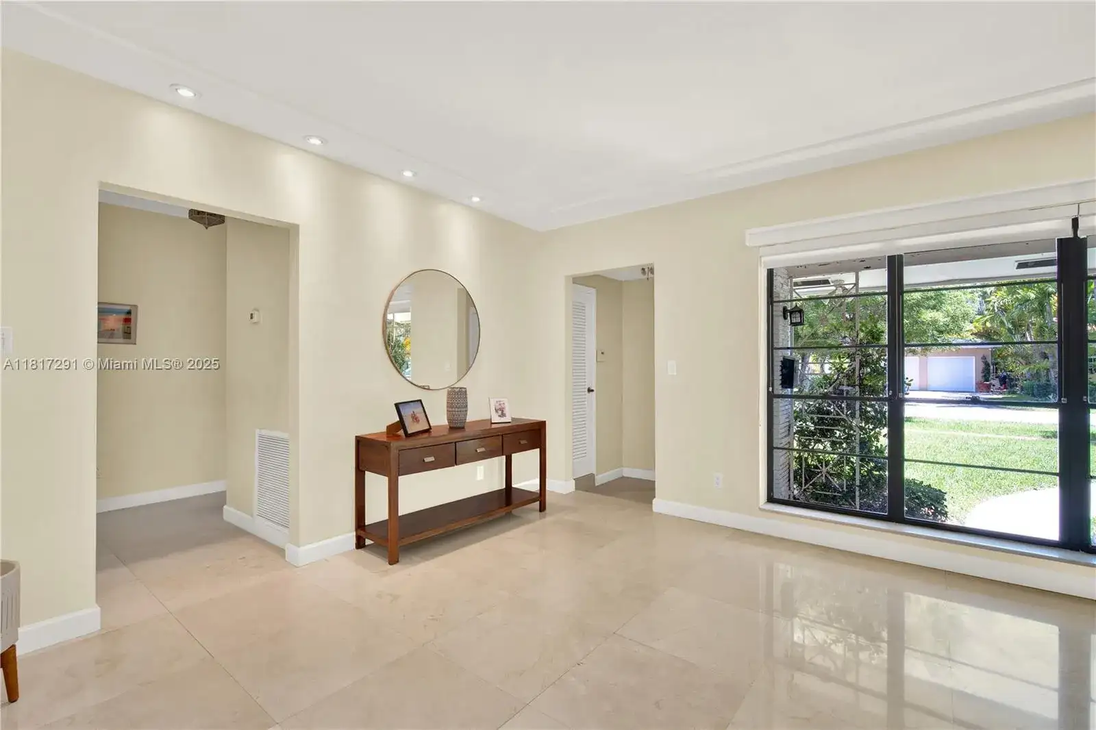 535 Palermo Ave, Coral Gables FL 33134 photo 4