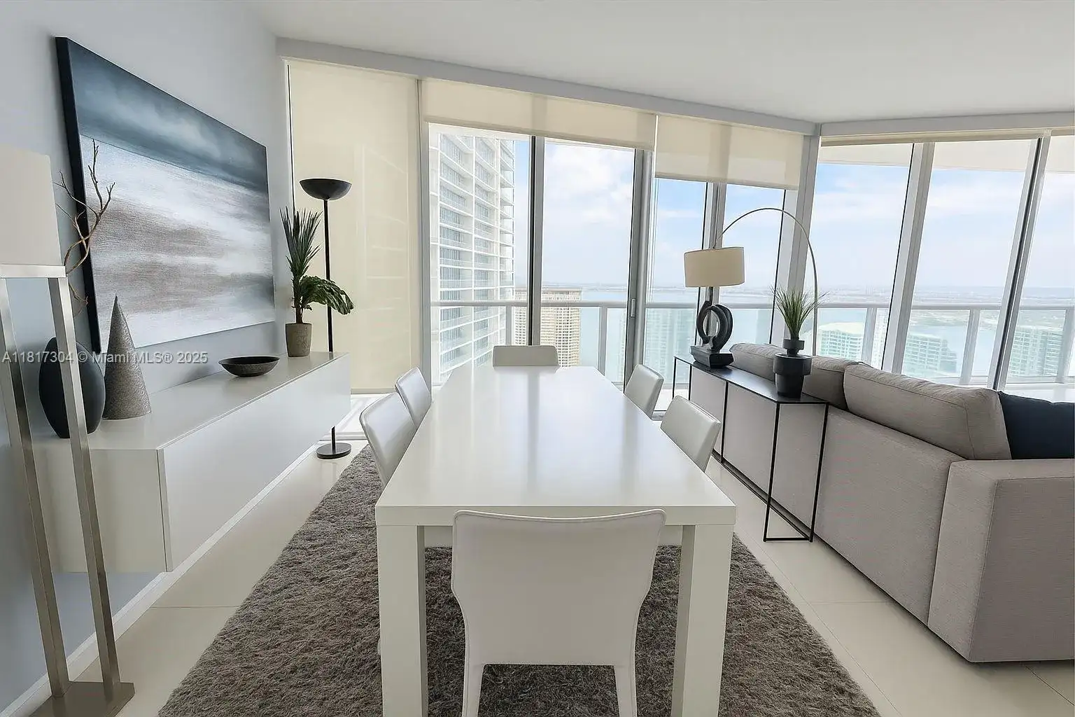 495 Brickell Ave # 5104, Miami FL 33131 photo 2