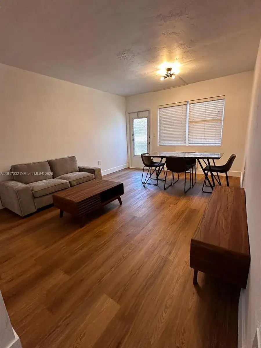 626 Meridian Ave # 10, Miami Beach FL 33139 photo 3