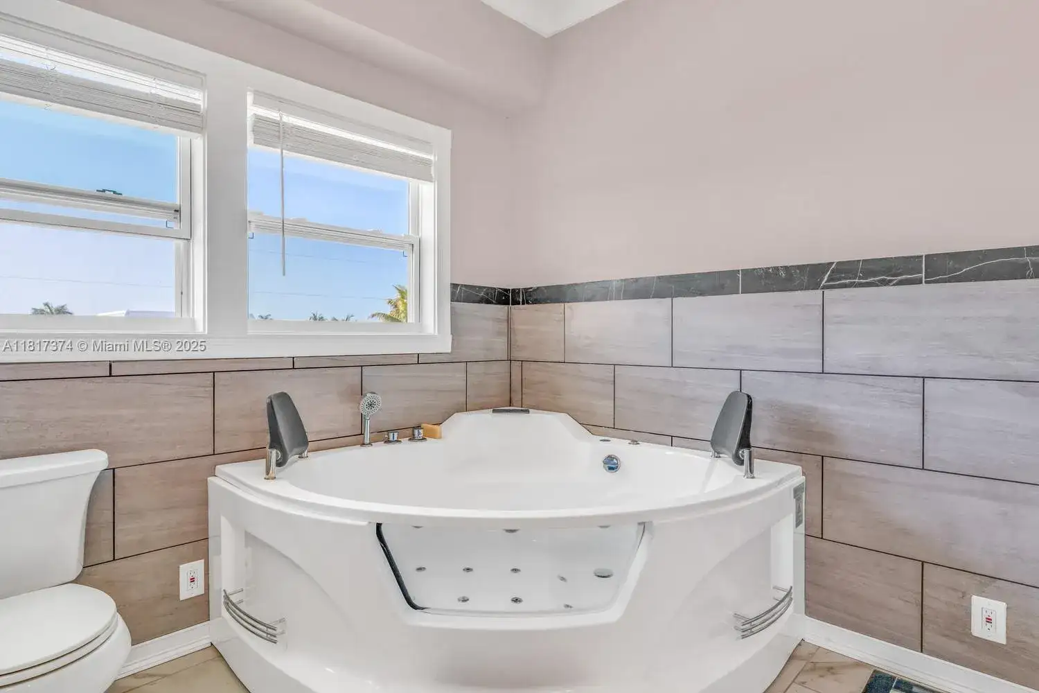 131 Avenue G, Marathon FL 33050 photo 4