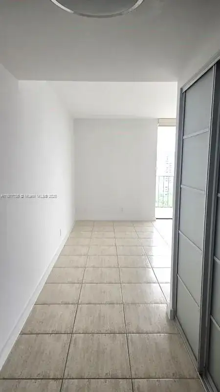 18181 NE 31st Ct # 1801, Aventura FL 33160 photo 2