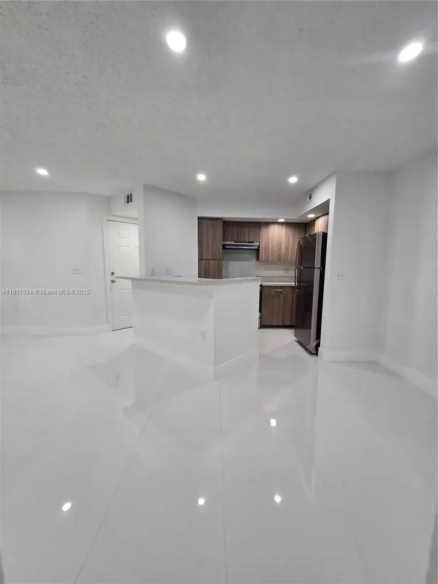 595 Vista Isles Dr # 1913, Sunrise FL 33325 photo 4
