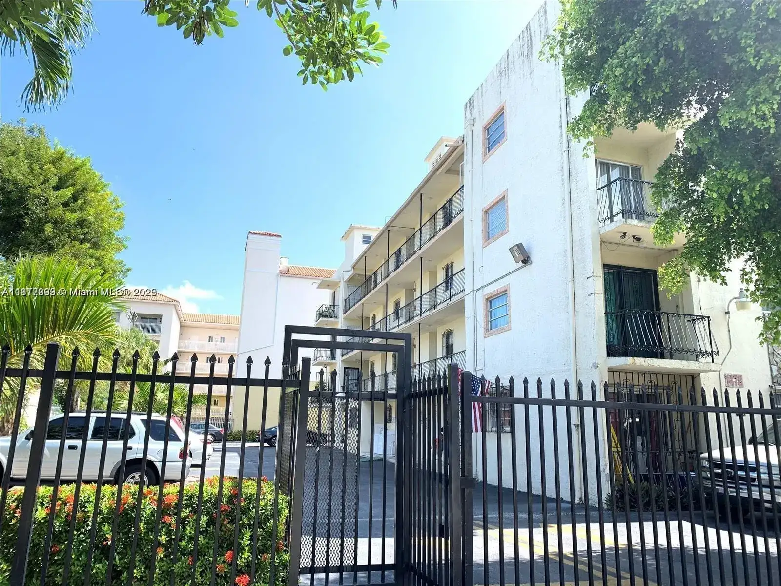 1478 NW 1st St # 301, Miami FL 33125 photo 5