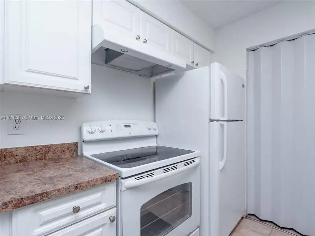 1235 SW 46th Ave # 707, Pompano Beach FL 33069 photo 3