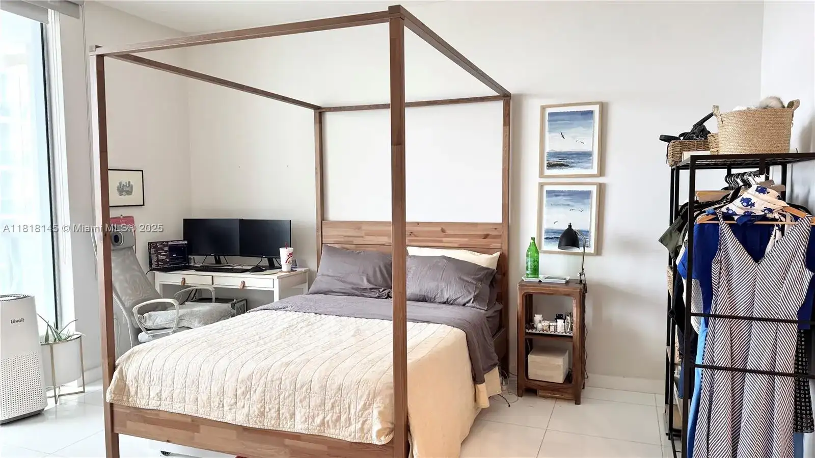 1050 Brickell Ave # 3206, Miami FL 33131 photo 4