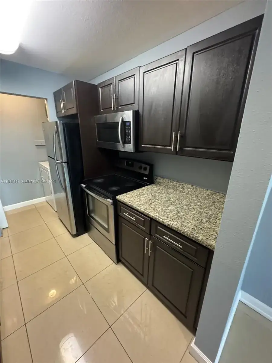 8787 NW 39th St # 8787, Sunrise FL 33351 photo 3