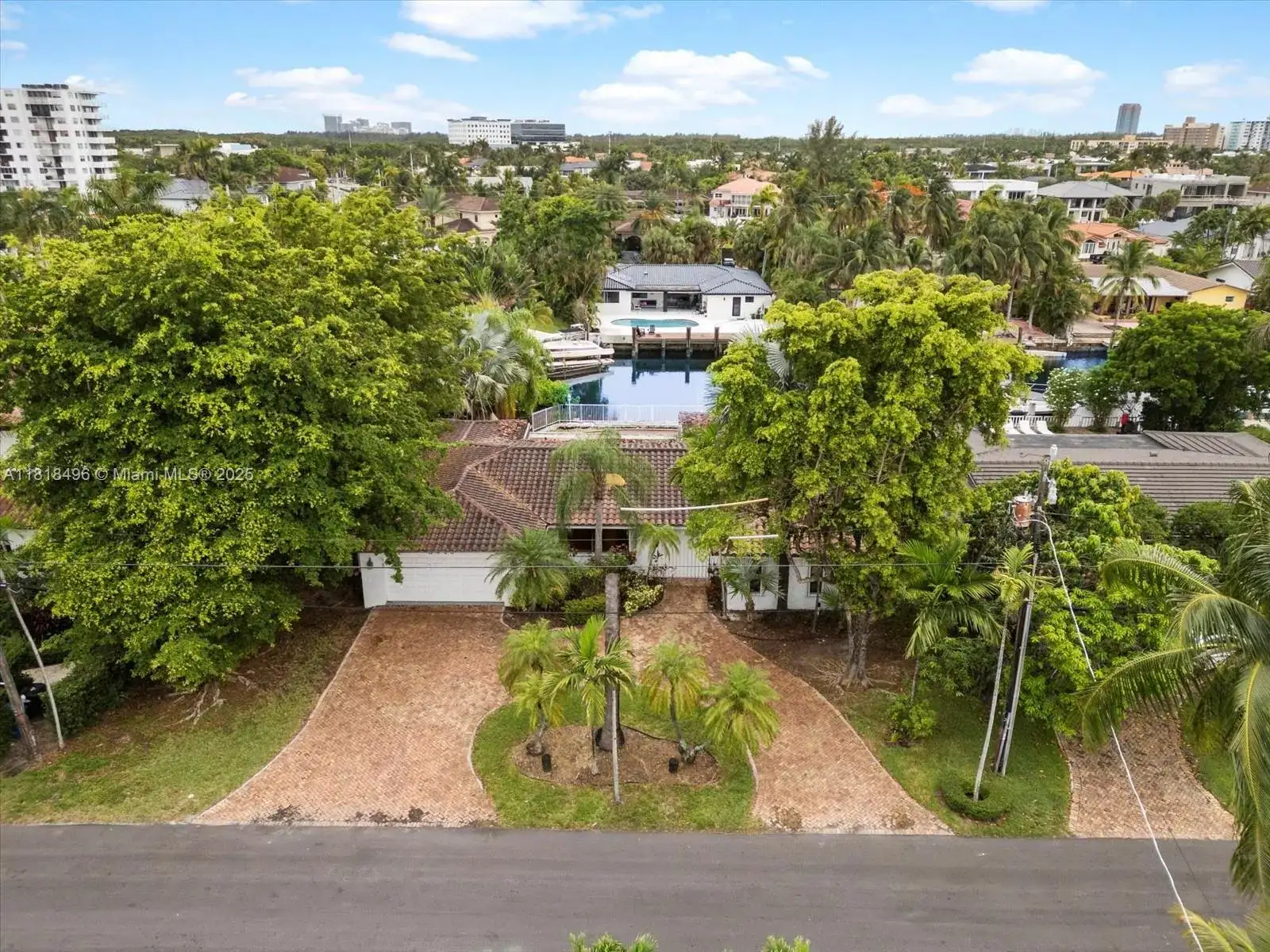 3446 NE 168th St, North Miami Beach FL 33160 photo 5