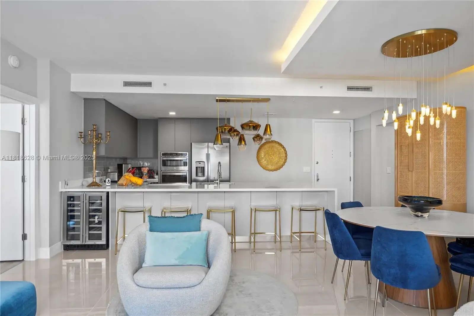 801 Brickell Key Blvd # 2203, Miami FL 33131 photo 4