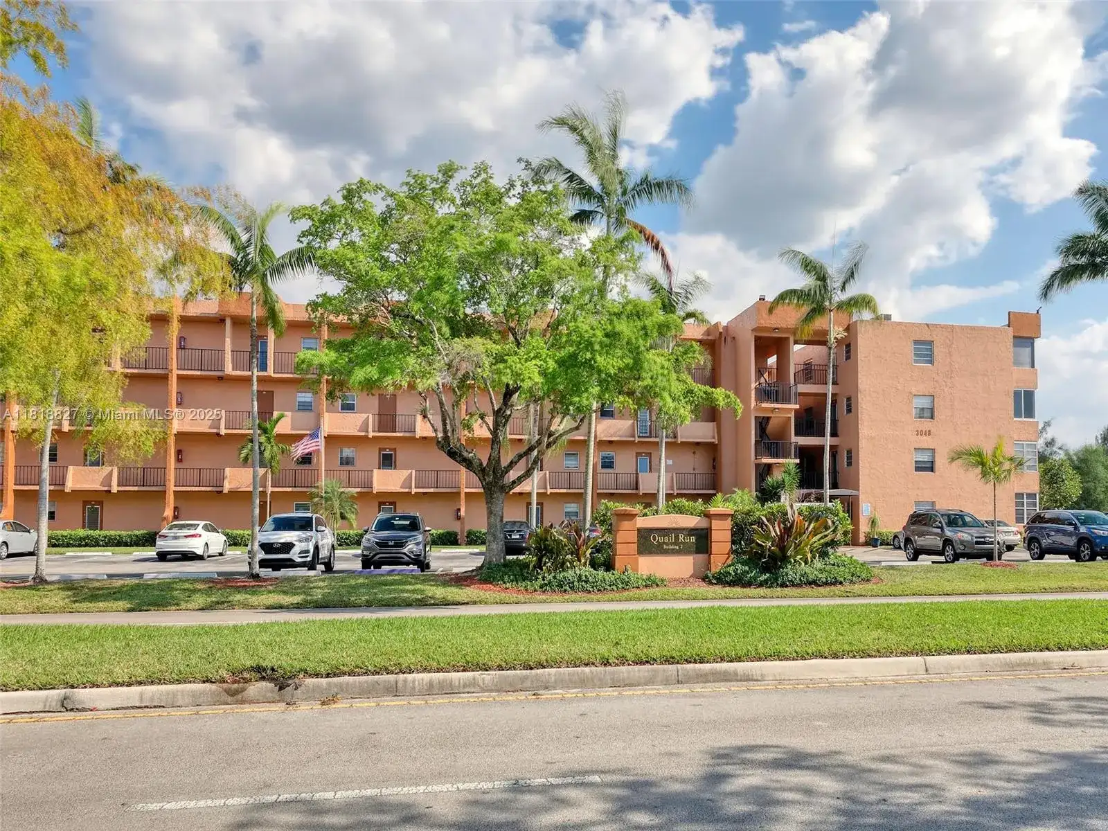 3048 E Sunrise Lakes Dr # 319, Sunrise FL 33322 photo 3