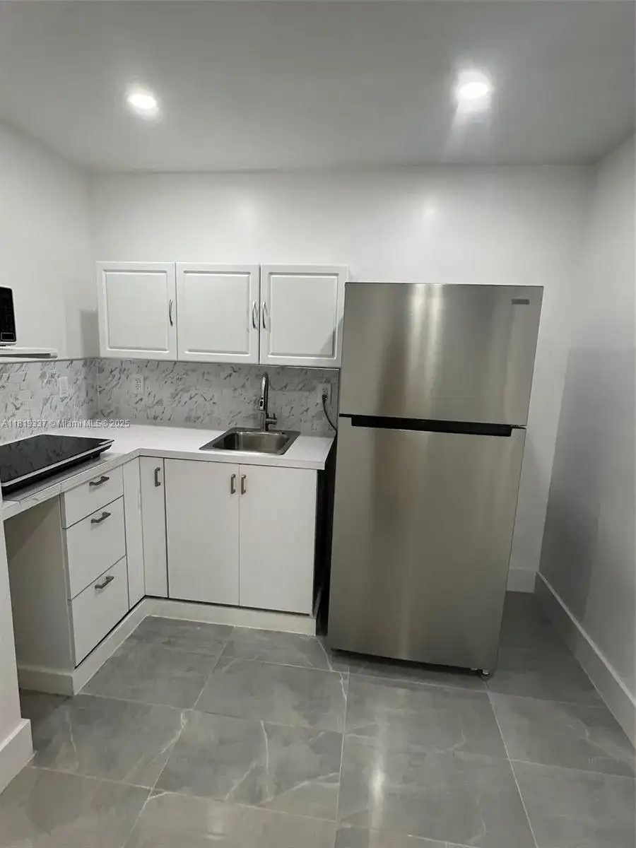 545 NW 20th St # 1, Homestead FL 33030 photo 3