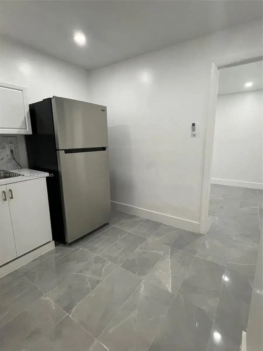 545 NW 20th St # 1, Homestead FL 33030 photo 5