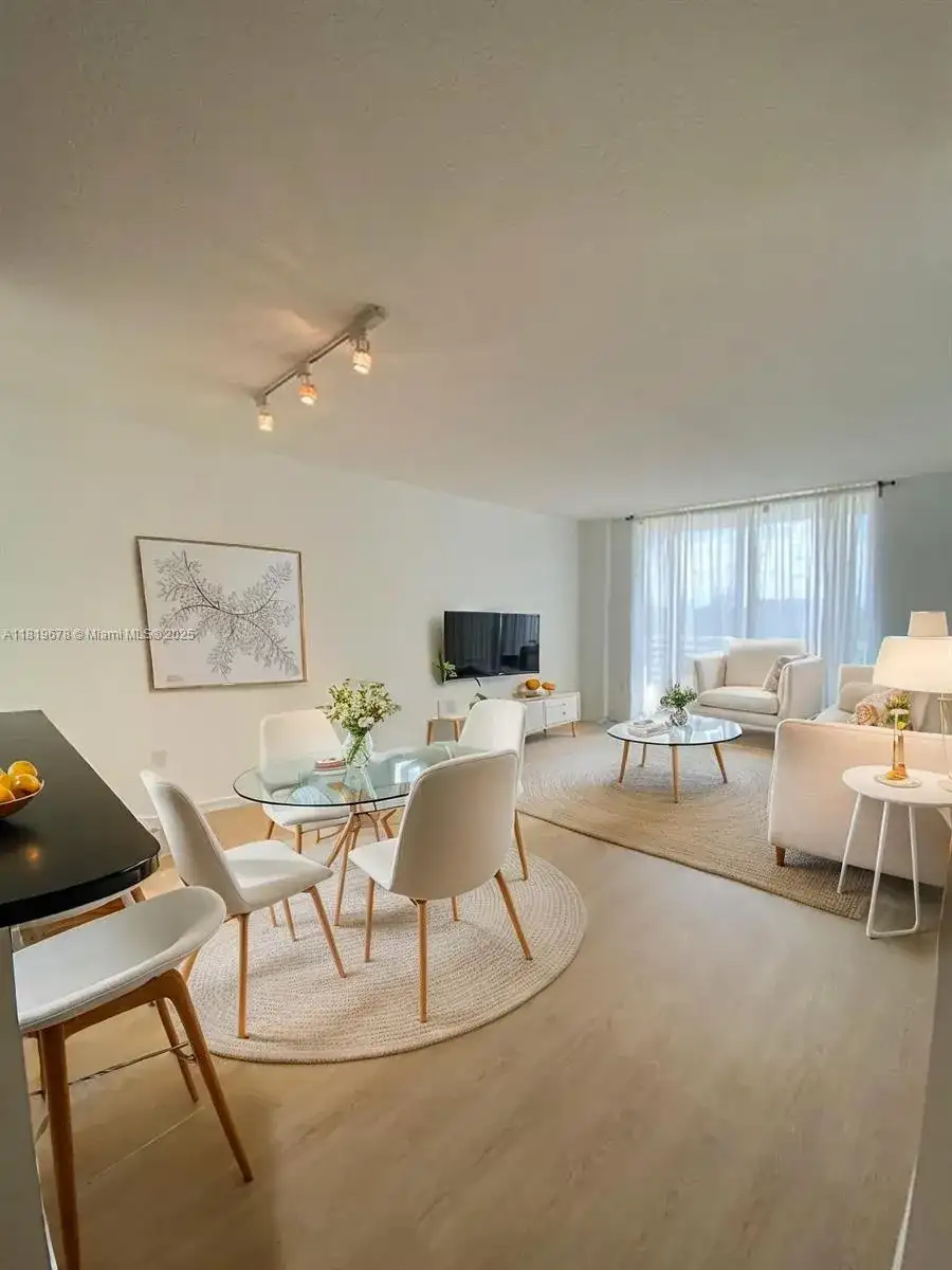 2775 NE 187th St # 407, Aventura FL 33180 photo 2