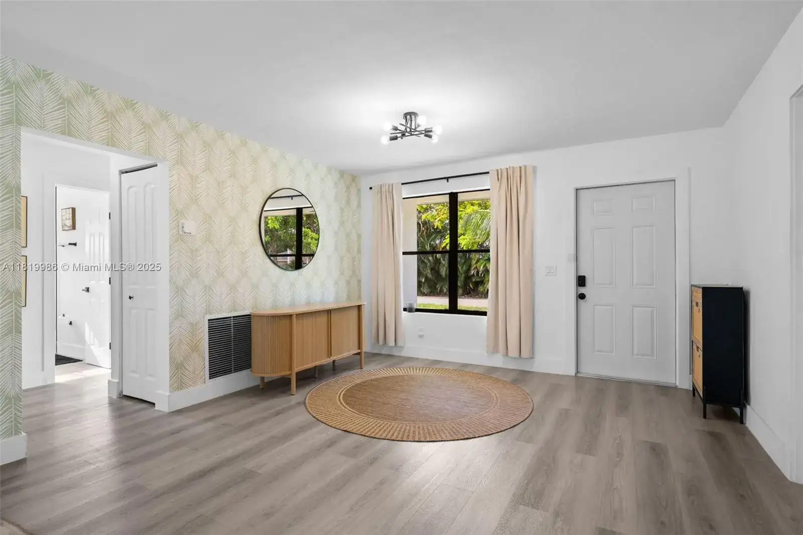 2515 NE 207th St # 2515, Miami FL 33180 photo 3