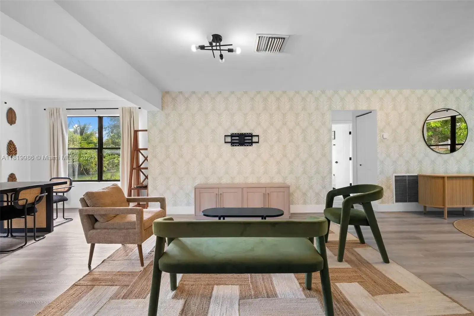 2515 NE 207th St # 2515, Miami FL 33180 photo 4