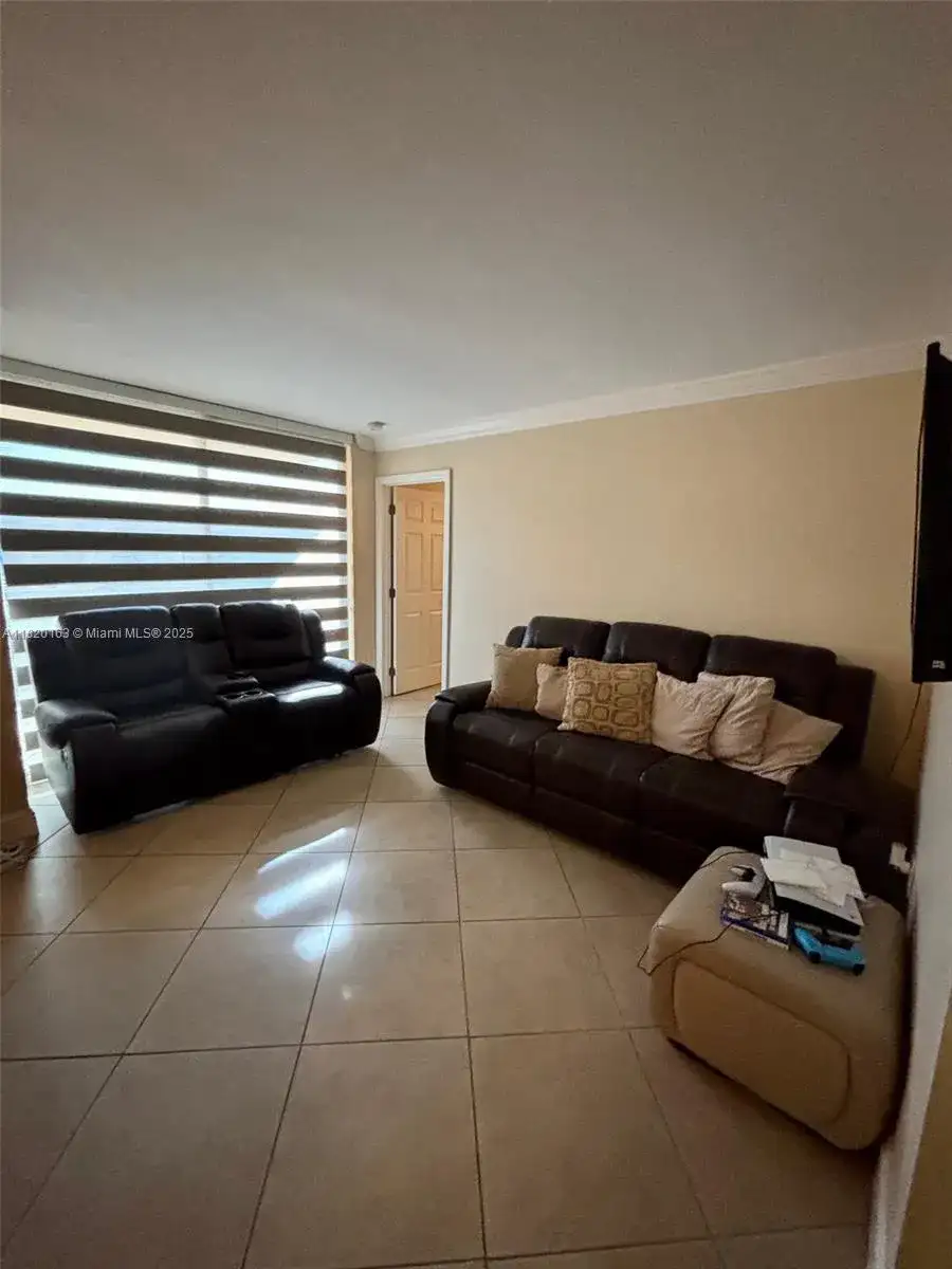 11750 SW 18th St # 1, Miami FL 33175 photo 4