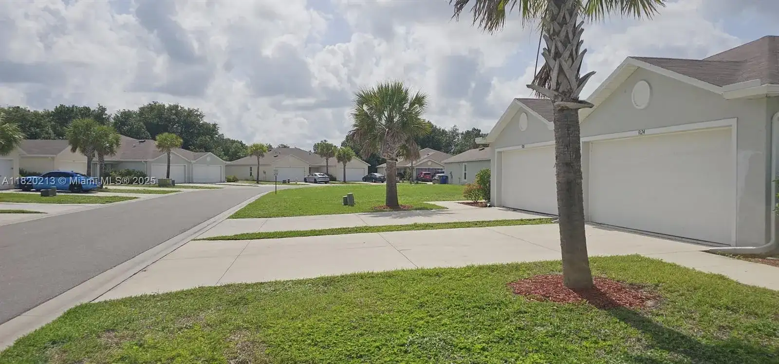 9124 Aegean Cir, Lehigh Acres FL 33936 photo 2