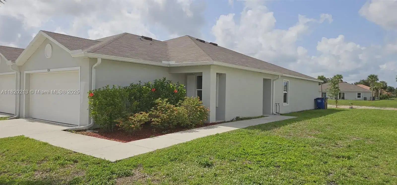 9124 Aegean Cir, Lehigh Acres FL 33936 photo 3