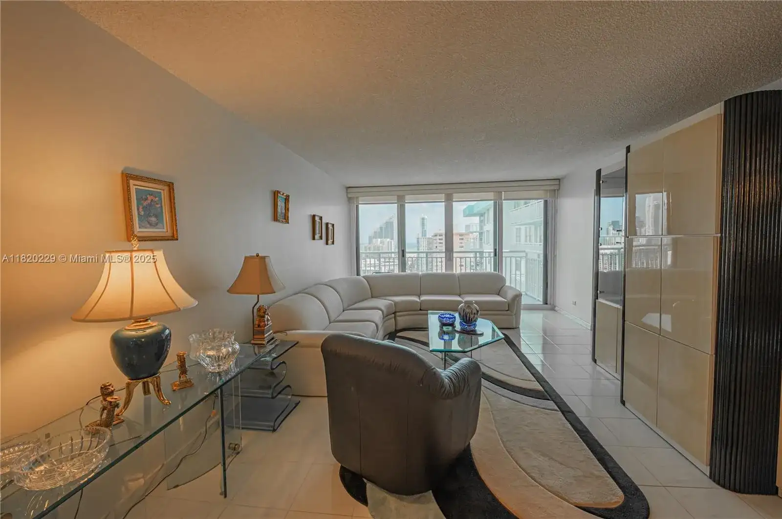 301 174th St # 2317, Sunny Isles Beach FL 33160 photo 4