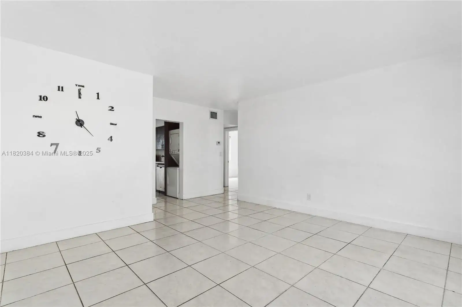732 82nd St, Miami Beach FL 33141 photo 2