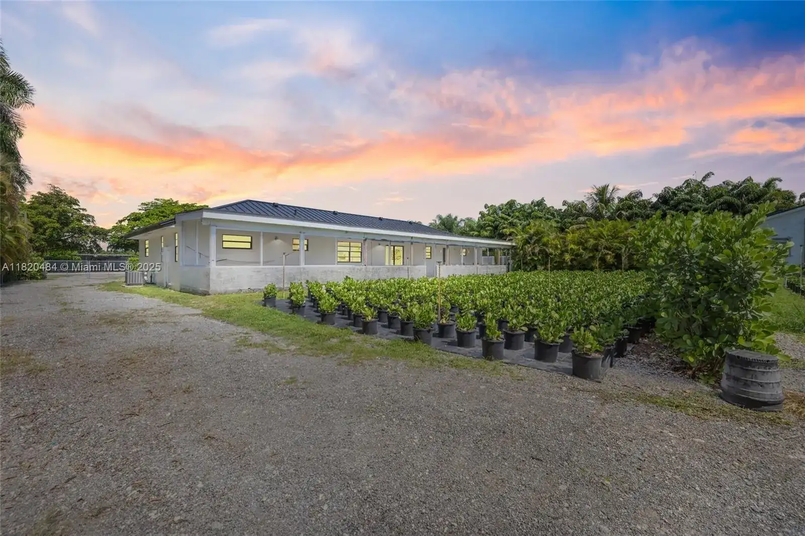23421 SW 217th Ave, Homestead FL 33031 photo 2