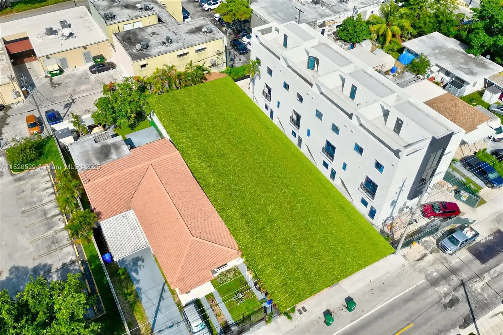 3355 SW 22nd Ter, Miami FL 33145 photo 2
