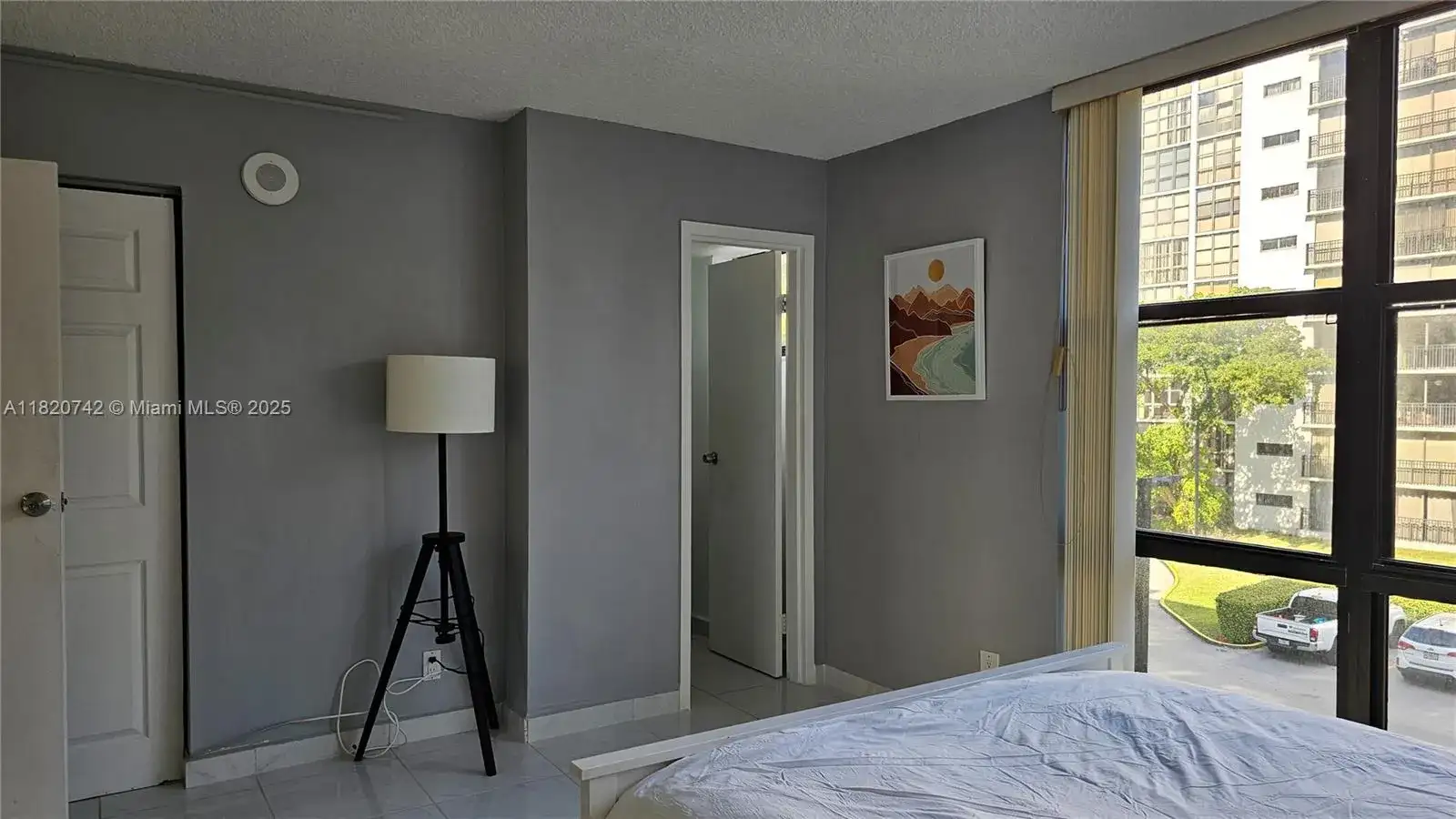 17011 N Bay Rd # 308, Sunny Isles Beach FL 33160 photo 5