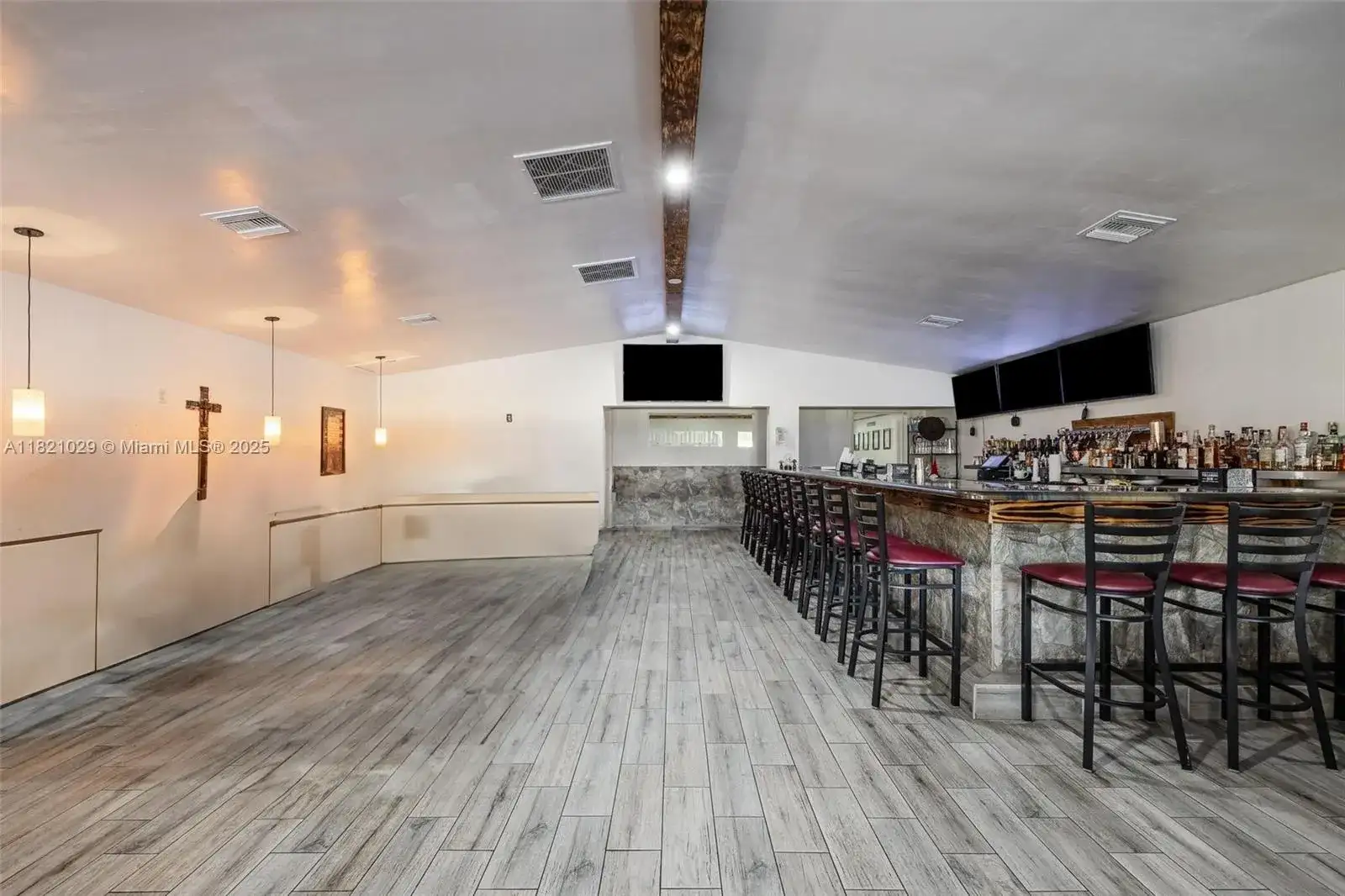 93 S Hall ST, La Belle FL 33935 photo 5