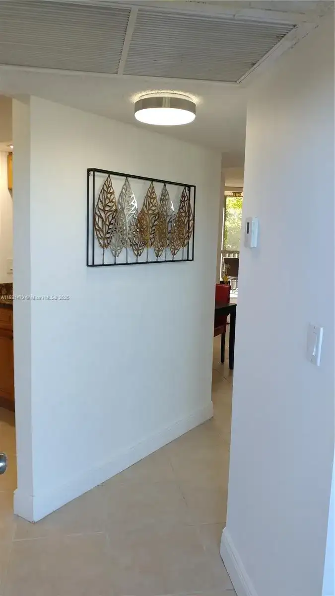 10451 W Broward Blvd # 410, Plantation FL 33324 photo 5