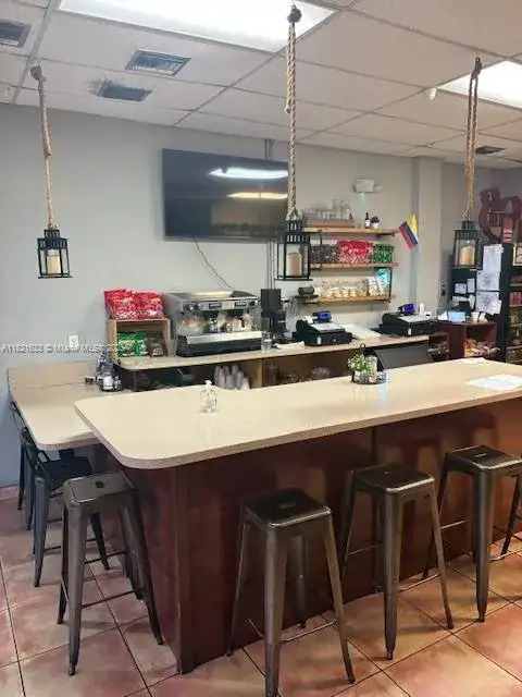 7269 NW 36th St, Miami FL 33166 photo 5
