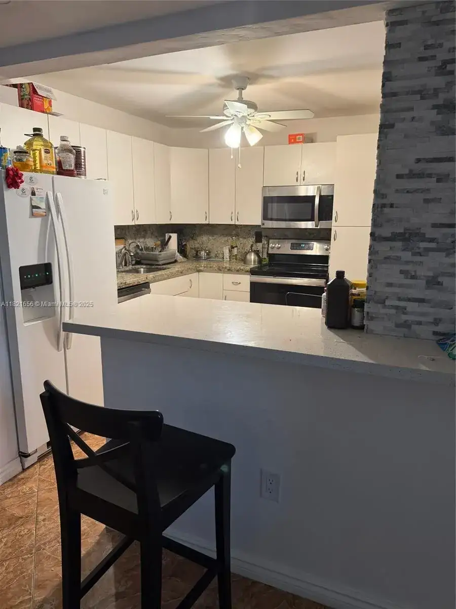 1833 S Ocean Dr # 305, Hallandale Beach FL 33009 photo 5