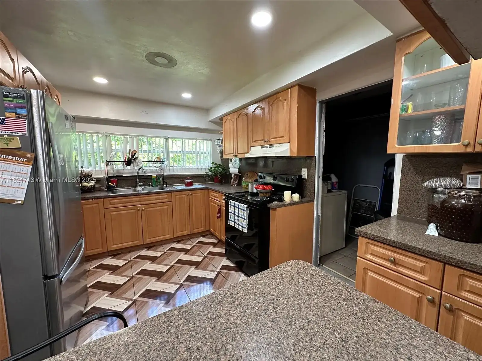 19611 NW 4th Ave, Miami Gardens FL 33169 photo 3