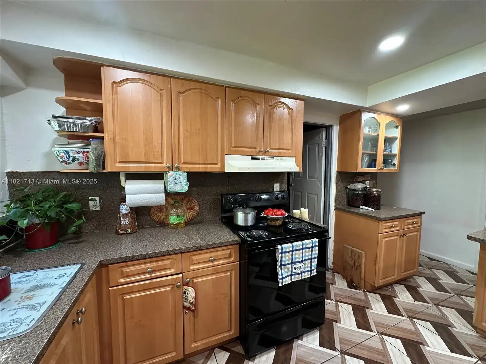 19611 NW 4th Ave, Miami Gardens FL 33169 photo 5