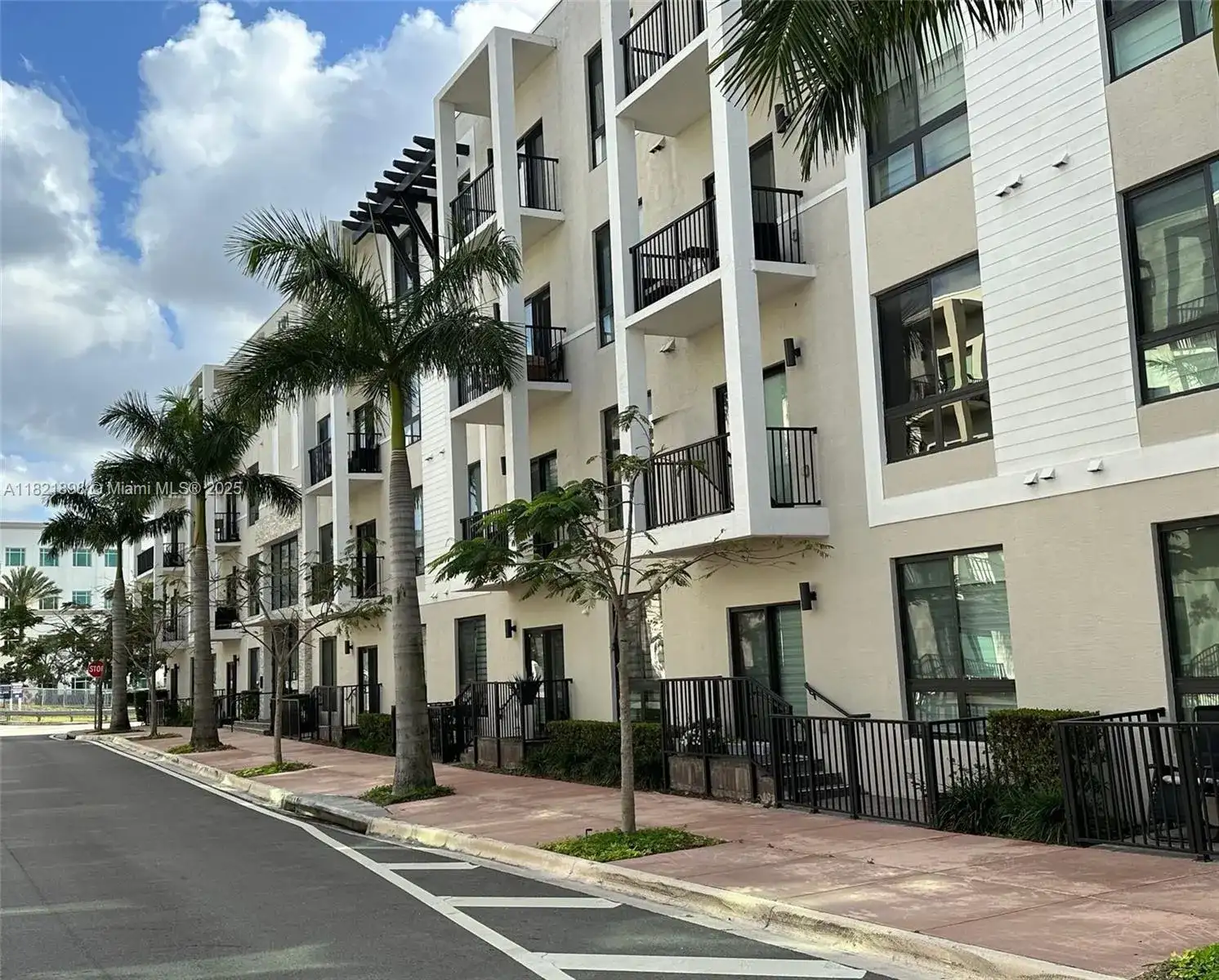 8301 NW 41st St # 204, Doral FL 33166 photo 2