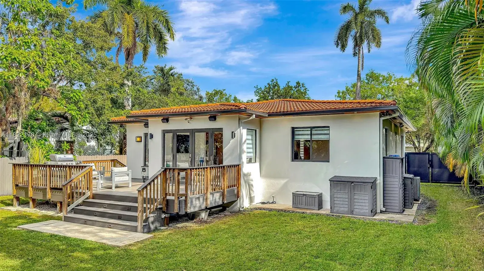 130 SW 25th Rd, Miami FL 33129 photo 4