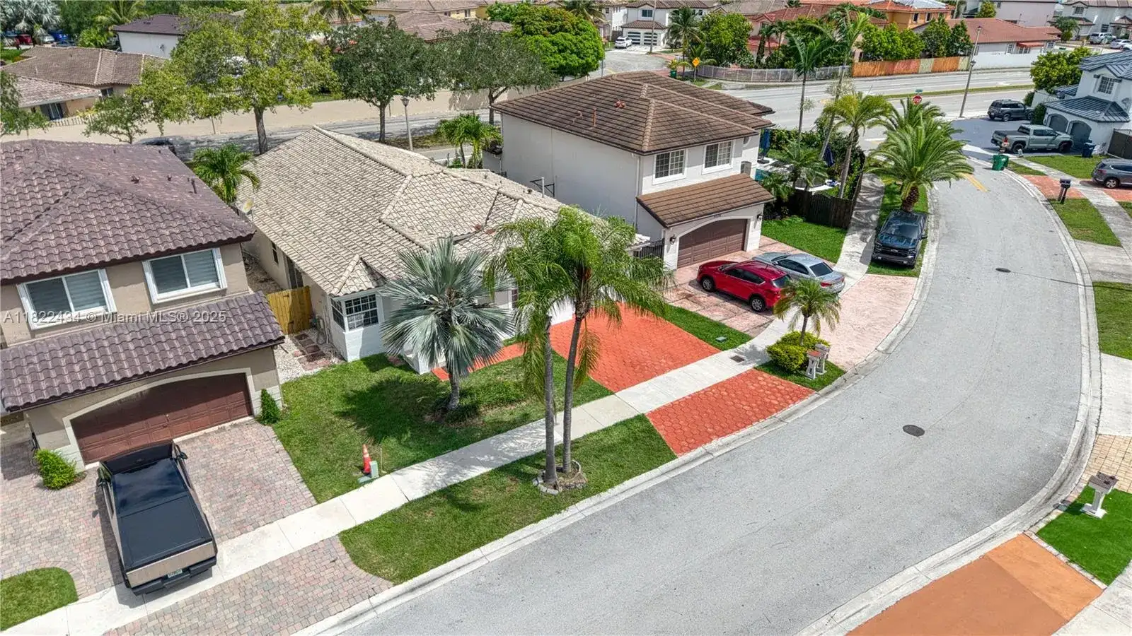 9408 SW 156th Pl, Miami FL 33196 photo 4